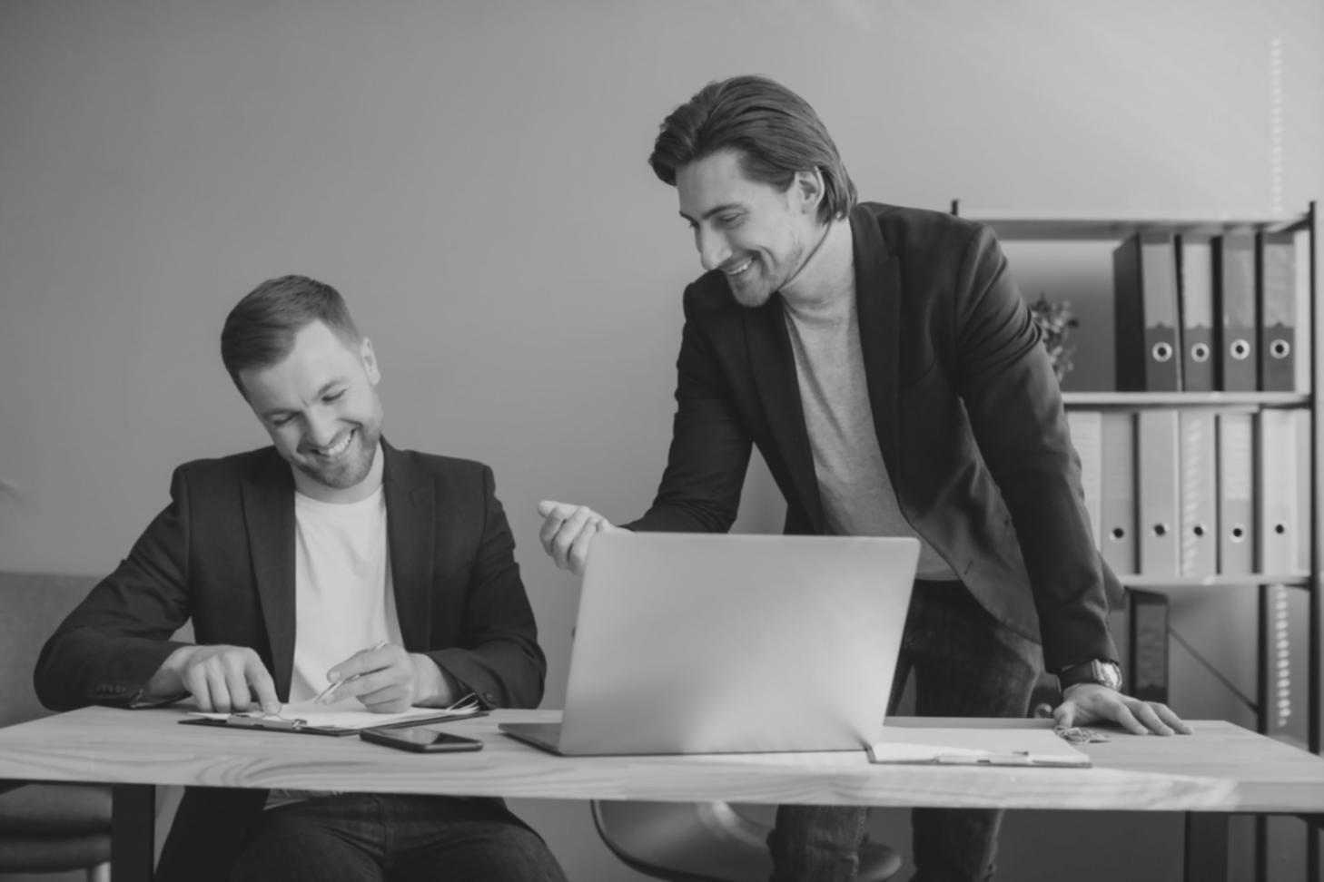 Session de planification budgétaire avec équipe temiraqvoluth